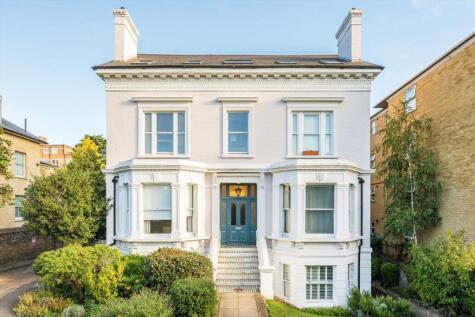 Upper Richmond Road, Putney