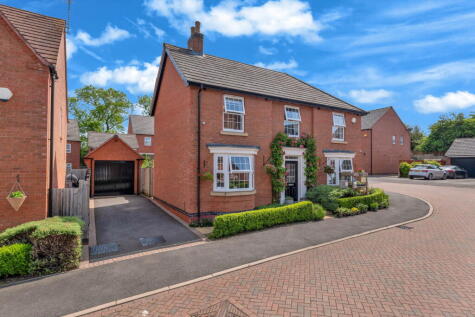Hilary Bevins Close,Higham on the Hill, Nuneaton, CV13 6AQ