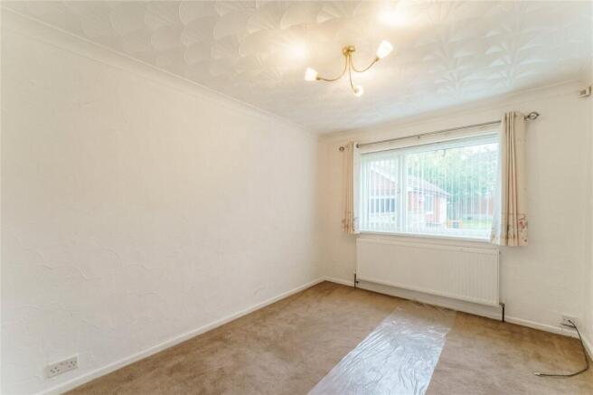 3 bed Bungalow for sale Image 6