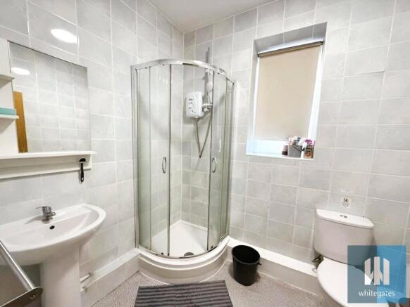 1 bed House Share to rent Image 7