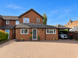 26, Kimberwell Close, Dunstable LU5 6EN