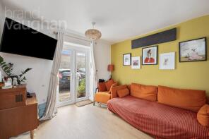 8, St Johns Mews, Bristol Road, Brighton BN2 1BD