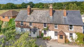 3, Munday Bois Cottages, Green Hill Lane, Ashford TN27 9EY