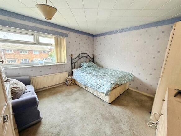 3 bed Terraced for sale Image 4