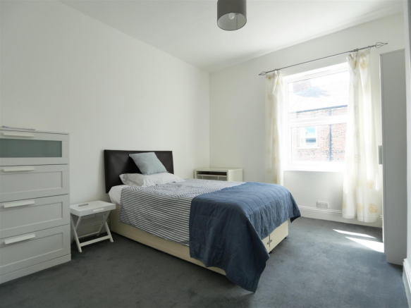 2 bed Terraced for sale Image 7