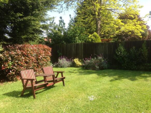 Manor Farm Court