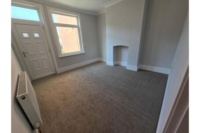 2 bed Terraced for sale Image 5