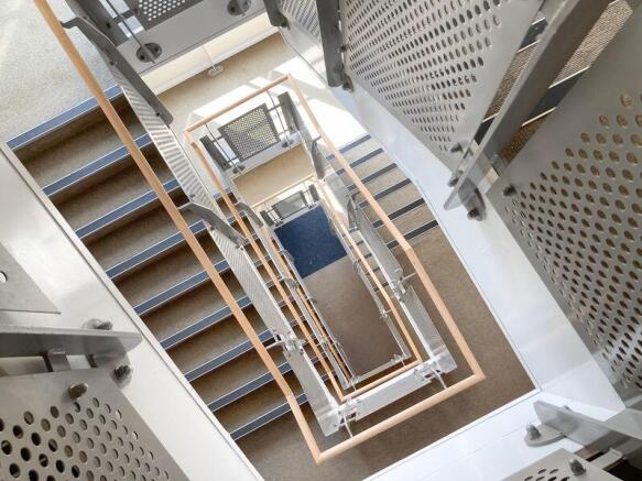 COMMUNAL STAIRS