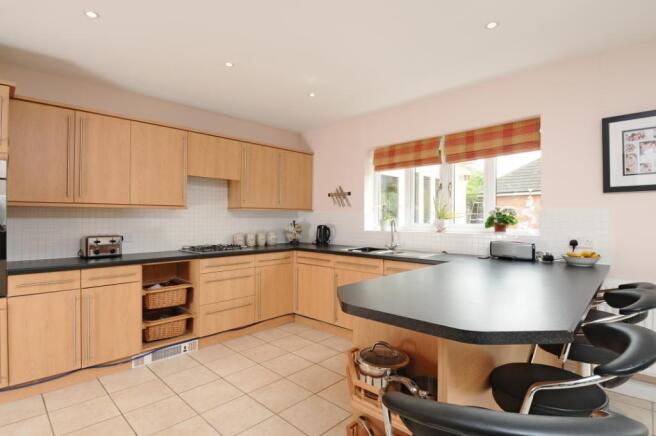 Kitchen/Breakfast