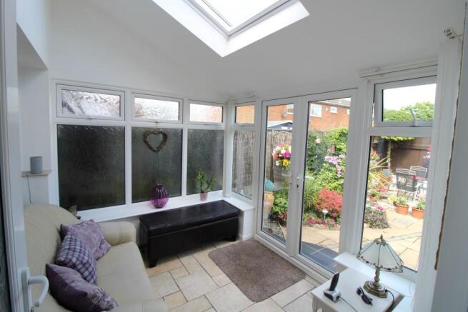 GARDEN ROOM