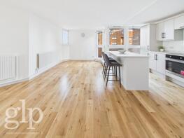 Flat 50, Berenger Tower, World's End Estate, London SW10 0EF