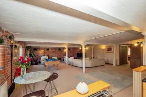 Flat 4, Groves Malthouse, Spring Road, Weymouth DT4 8XG