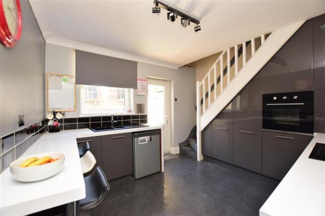 Kitchen/ Breakfast Room