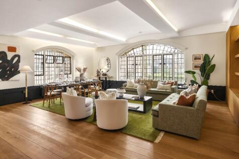 Lansdowne House, London, W11