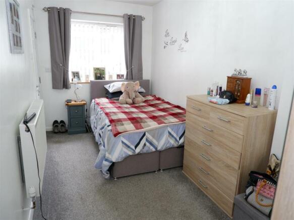 Bedroom: