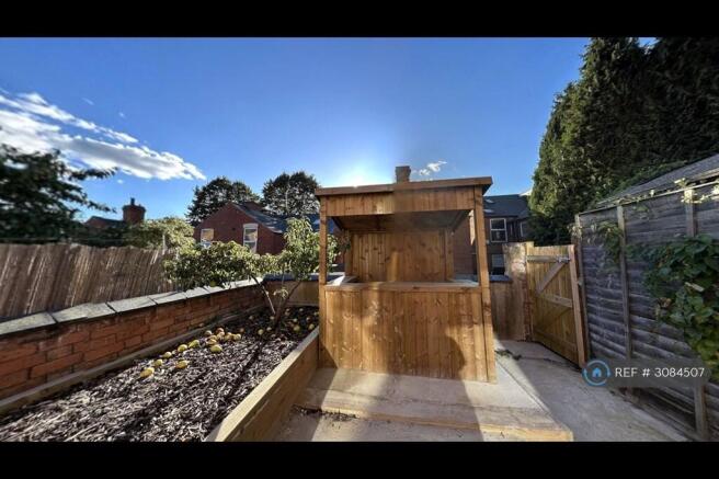 Garden & Outdoor Bar