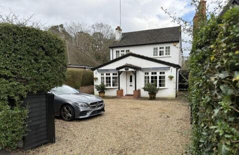 London Road, Sunningdale