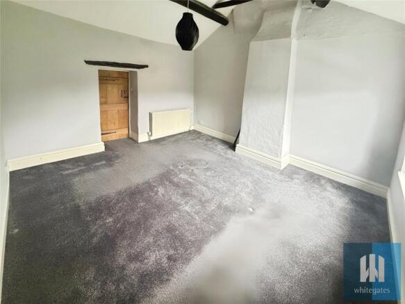 2 bed Terraced to rent Image 4