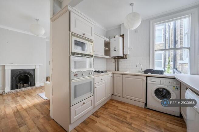 1 bed Flat to rent Image 4