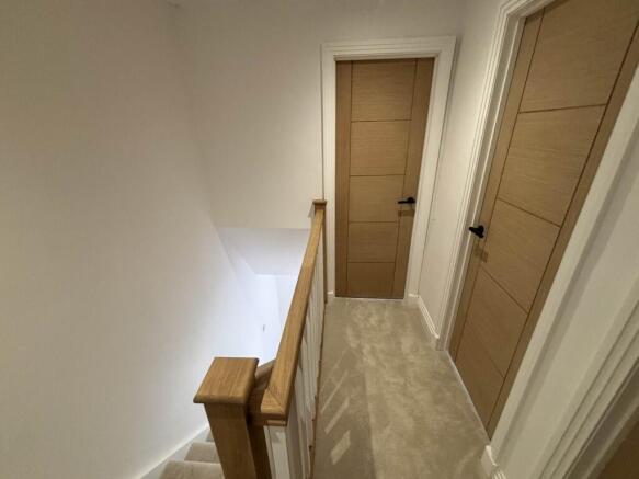 3 bed Terraced for sale Image 8