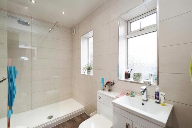 Stylish Ground Floor Shower Room