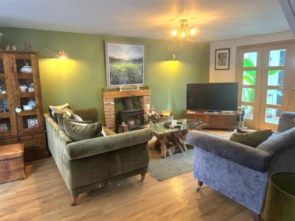 3 bed Detached for sale Image 5