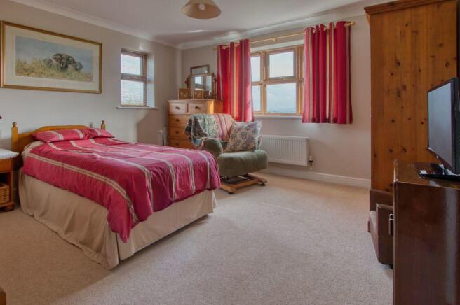 Bedroom 2 (Double)