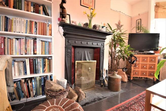 FIREPLACE.JPG