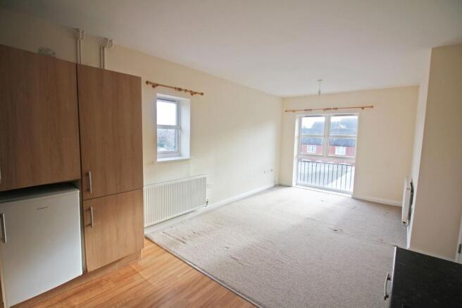 Knighton Lane, Leicester, LE2 photo 2