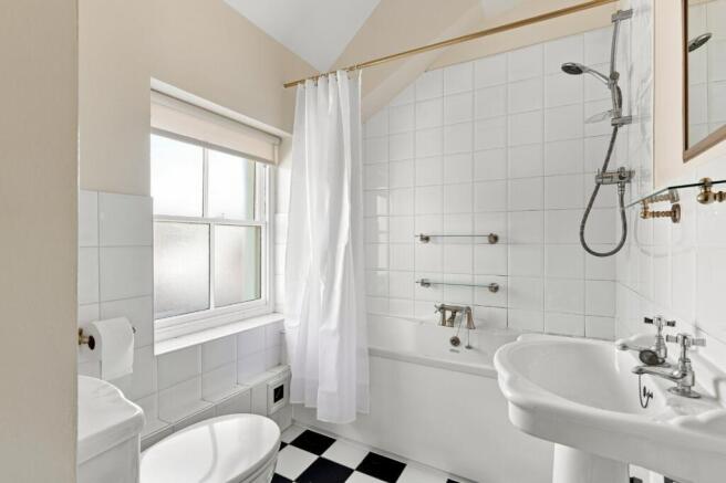 1 bed Flat to rent Image 6