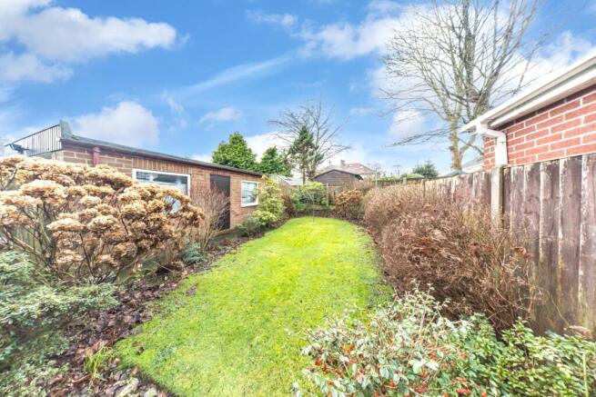 3-Middlehurst-Close-41