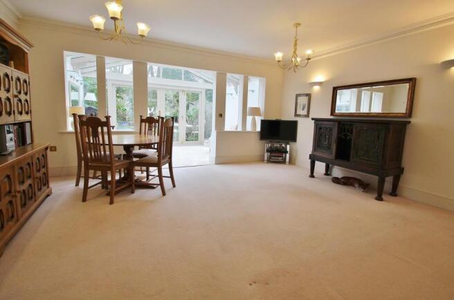 Sitting Room.JPG