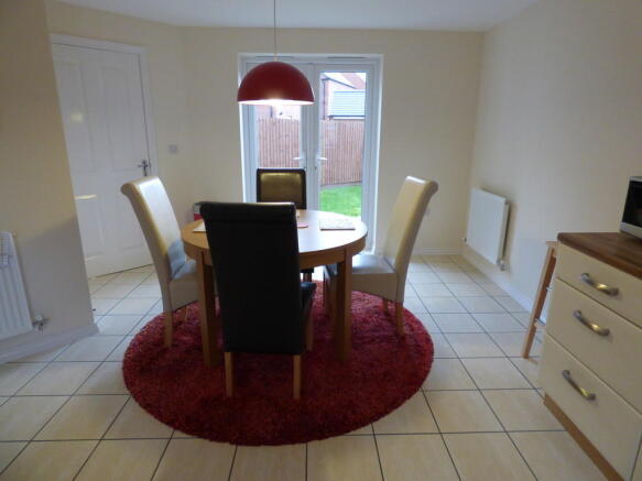 Fitted Dining Kit...