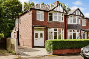 61, Clough Avenue, Sale M33 4HT