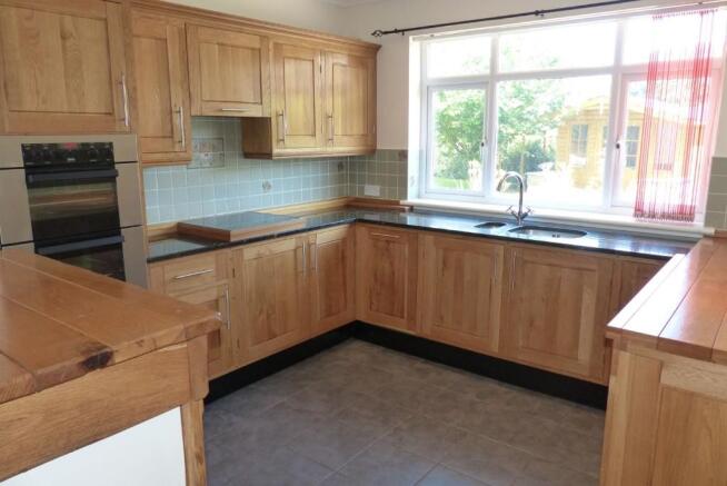 Oak Kitchen