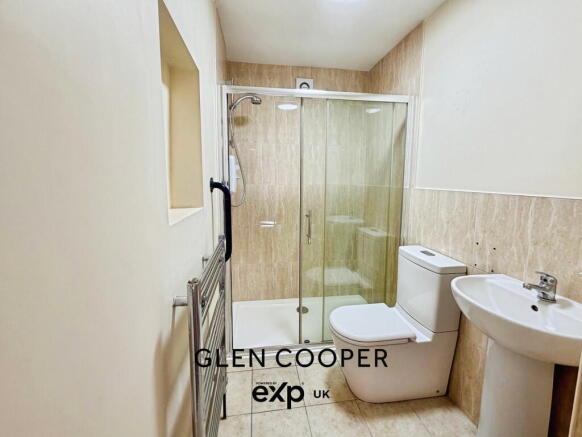 5 bed House of Multiple Occupation for sale Image 12