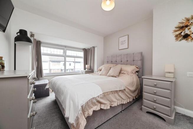 3 bed Terraced for sale Image 7