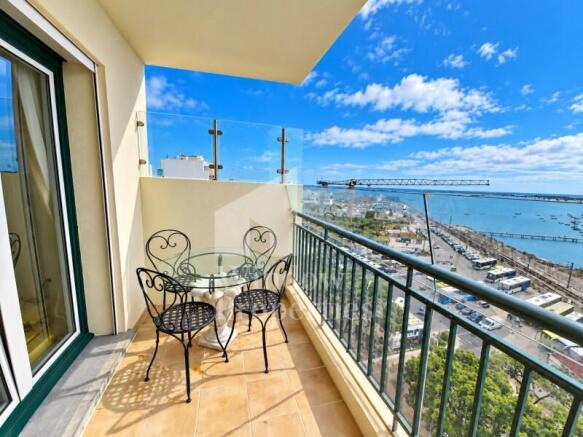 Exclusive 5 bedroom penthouse with large terraces and views over the Ria Formosa, Faro