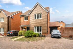 32, Blue Hut Way, Basingstoke RG23 7FZ