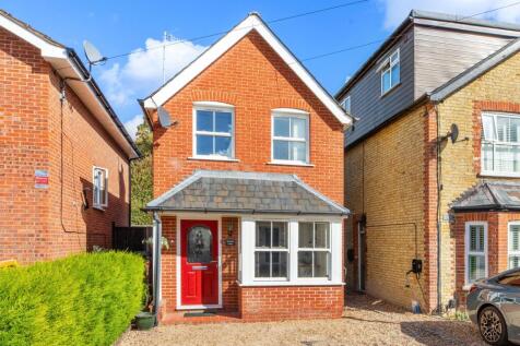 Recreation Road, Bourne End, SL8