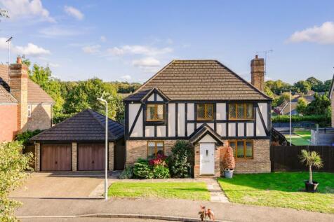 Kings Chase, Willesborough, Ashford, Kent, TN24