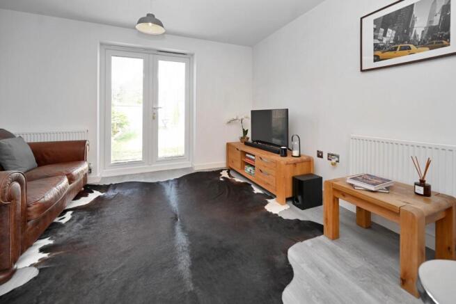 2 bed House for sale Image 5