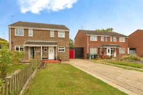 25, Eliot Close, Aylesbury HP19 8JB