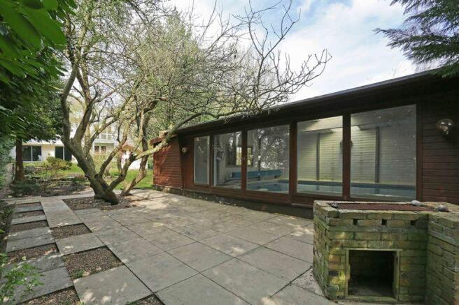 Pool House