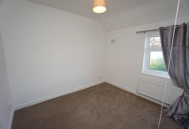 BACK BEDROOM