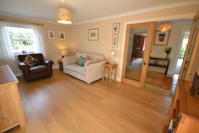 Sitting / Dining Room