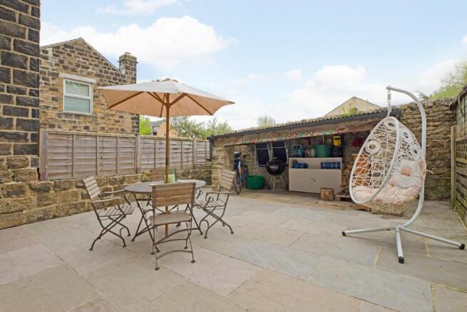 4 bed Terraced for sale Image 10