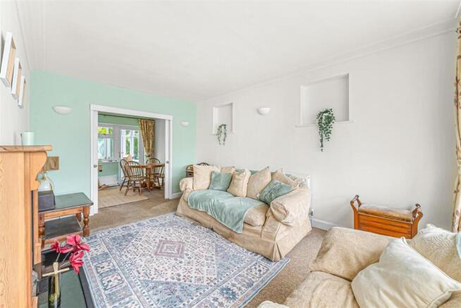 2 bed Detached Bungalow for sale Image 6