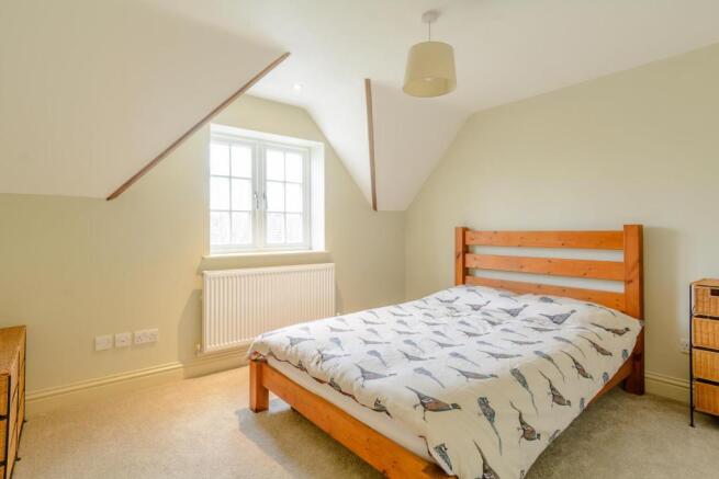 8327993-interior16-800.jpg