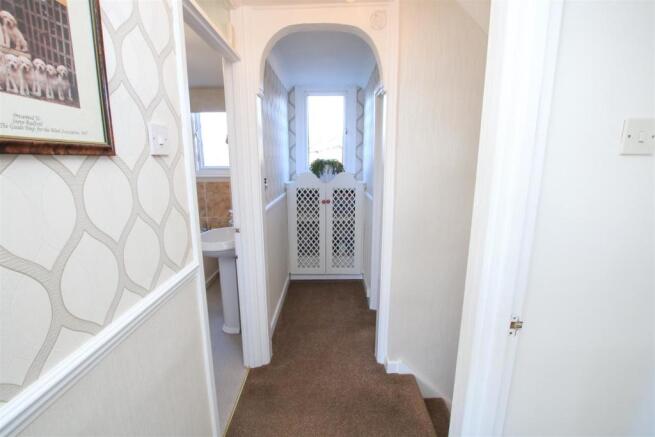 FIRST FLOOR LANDING